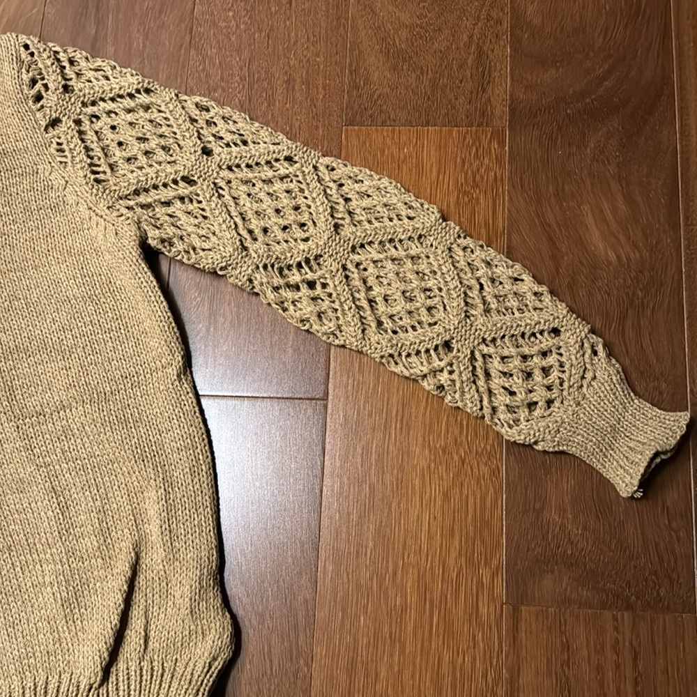 NWT Women’s size Large Sweater Pointelle V-Neck - Picture 6 of 12